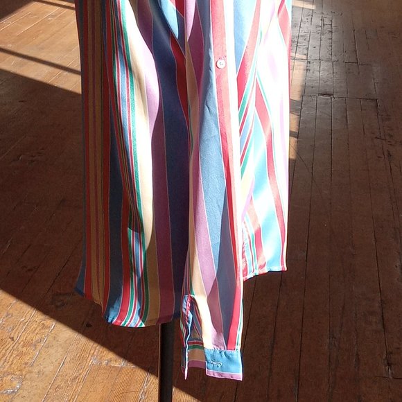 Vintage silky soft pastel toned high neck button down long sleeve shirt - Picture 5 of 10